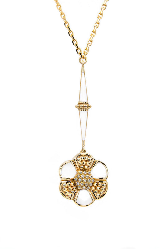 Queen Idoraelle La Tige Royal Pendant
